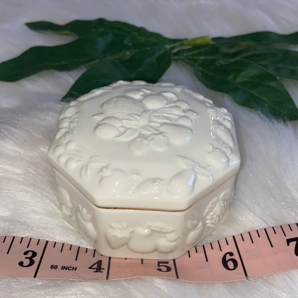 Vintage Lenox Fruits Of Life Handcrafted Porcelain Ceramic Trinket Box